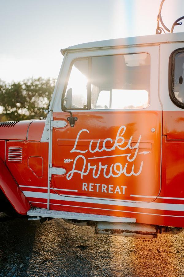 Lucky Arrow Retreat Hotel Dripping Springs Eksteriør billede