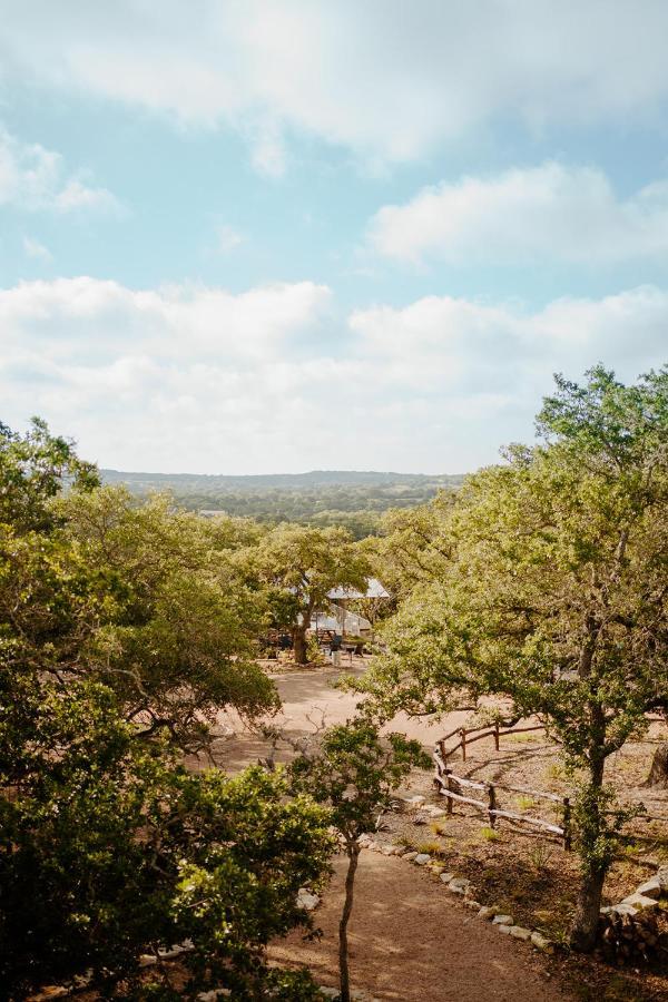 Lucky Arrow Retreat Hotel Dripping Springs Eksteriør billede