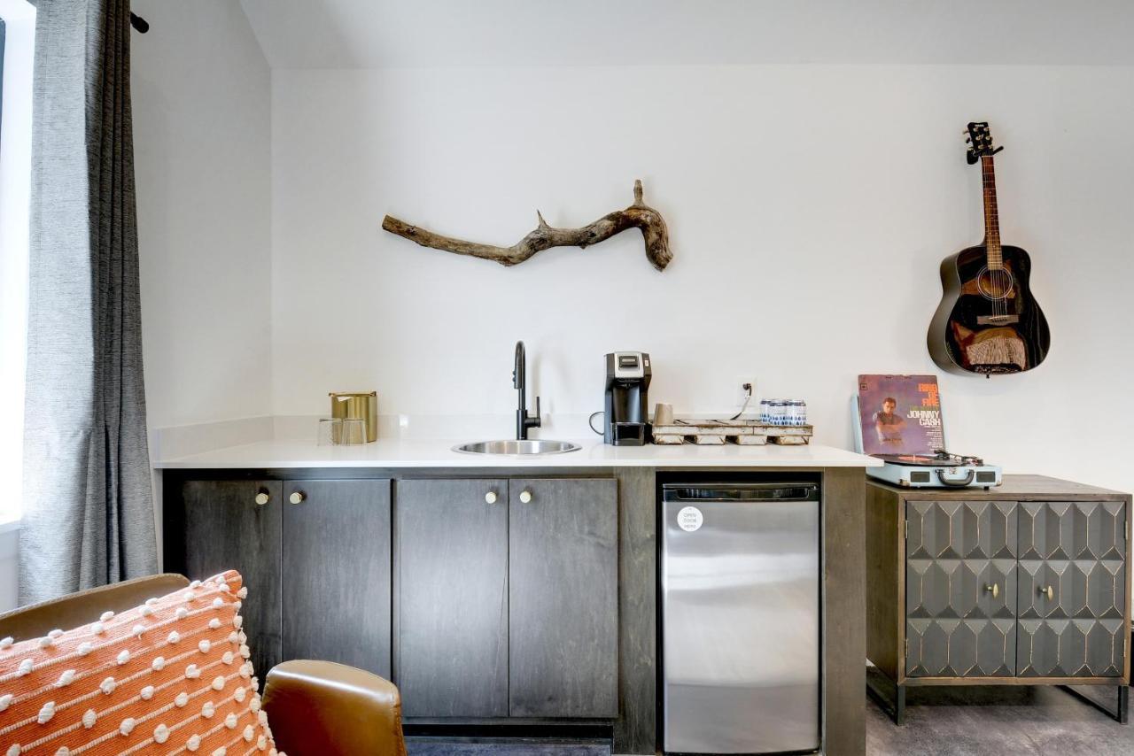 Lucky Arrow Retreat Hotel Dripping Springs Eksteriør billede