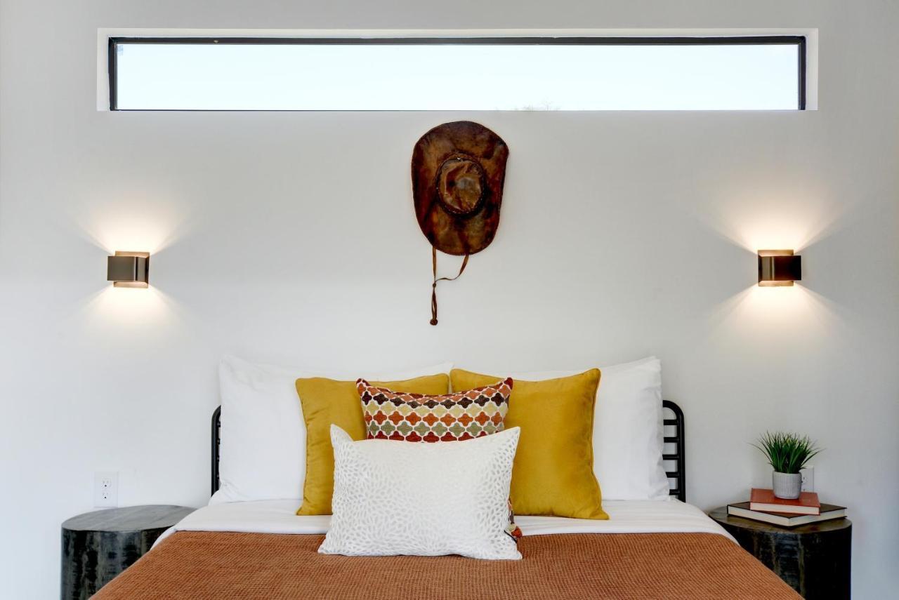 Lucky Arrow Retreat Hotel Dripping Springs Eksteriør billede